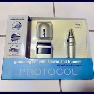 Grooming set with shaver and trimmer